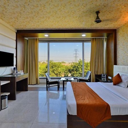 Hotel Tilak Bhopál Kültér fotó