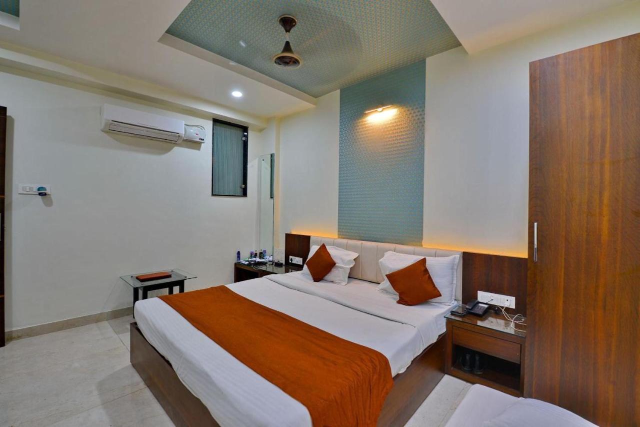 Hotel Tilak Bhopál Kültér fotó