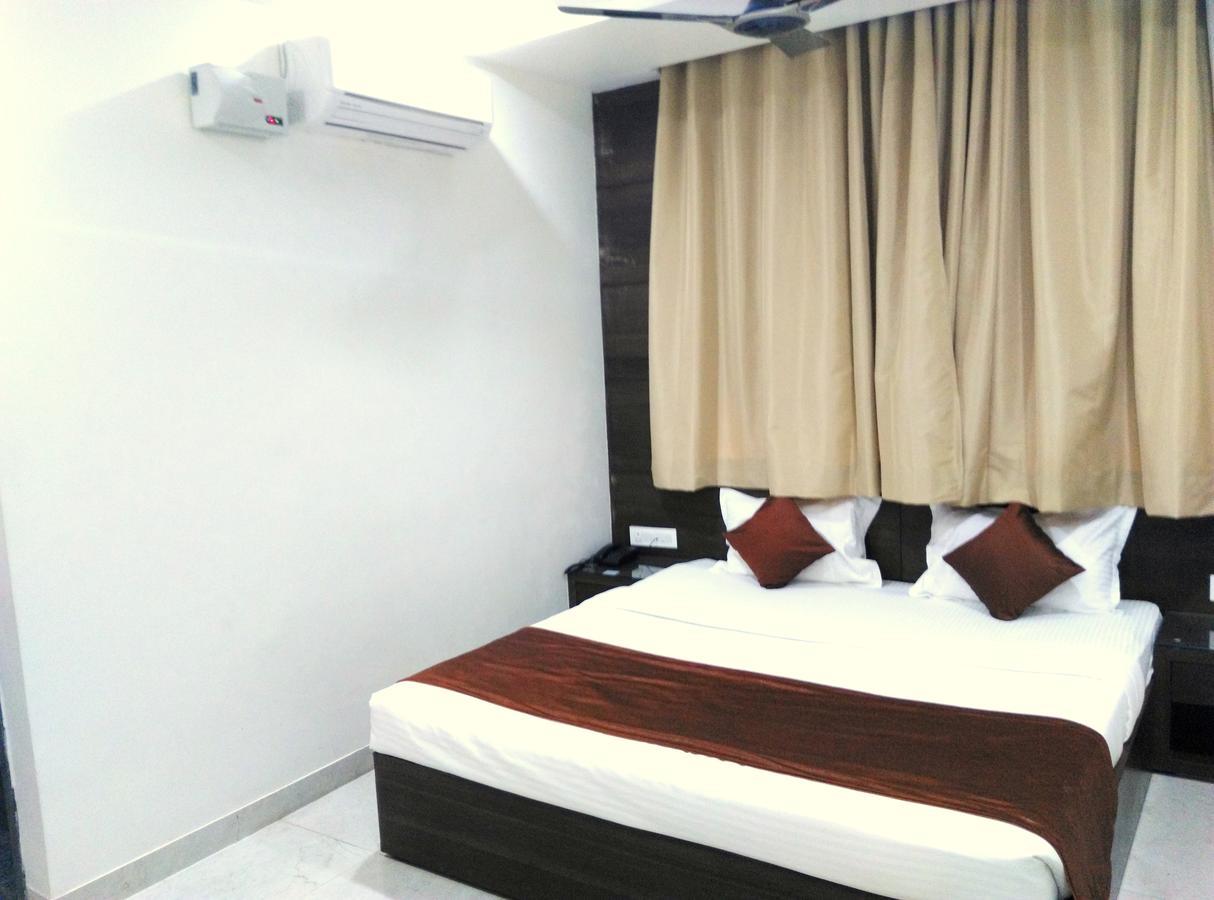Hotel Tilak Bhopál Kültér fotó